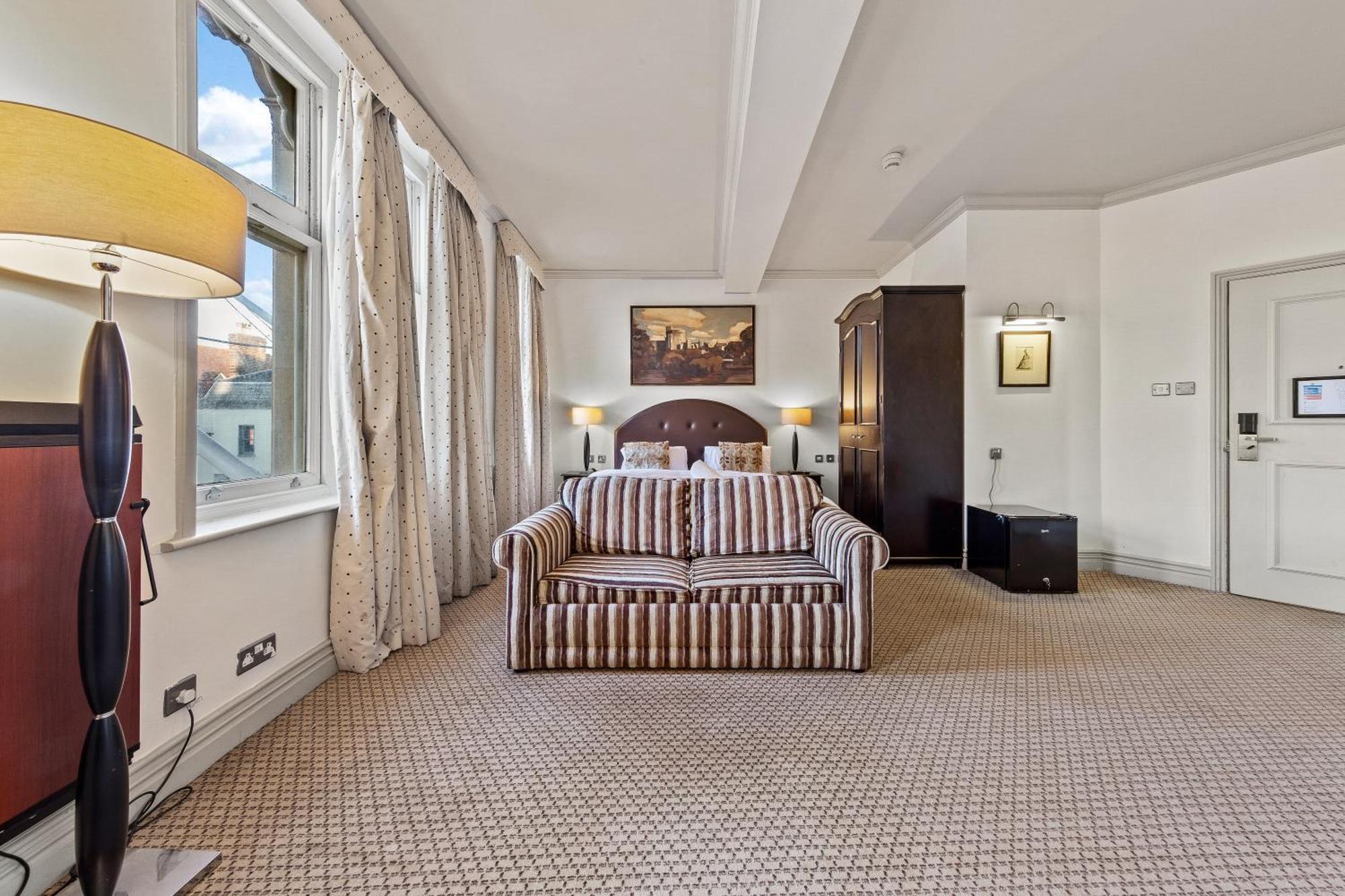 Harte & Garter Apartment Уиндзор Екстериор снимка