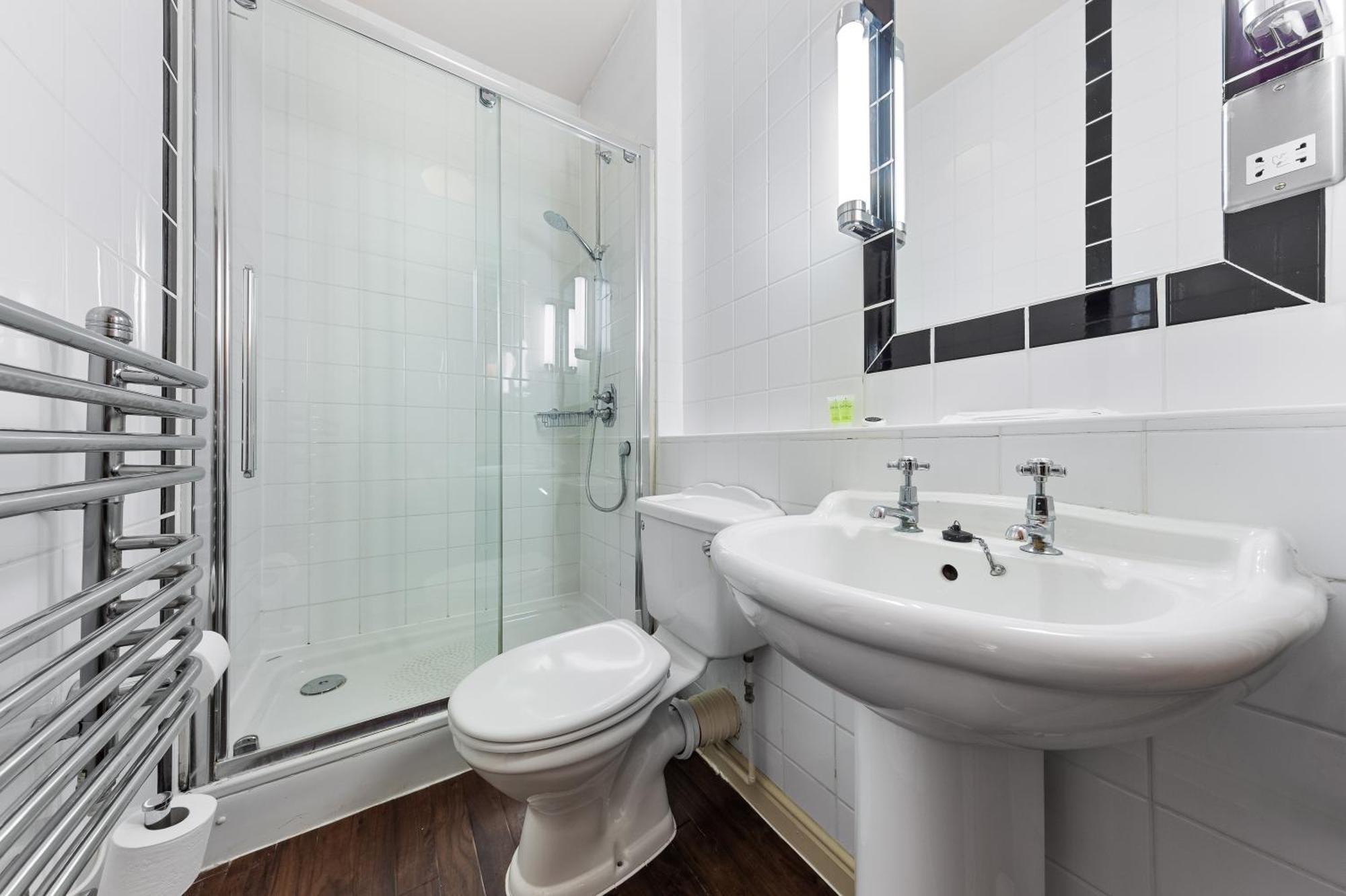 Harte & Garter Apartment Уиндзор Екстериор снимка