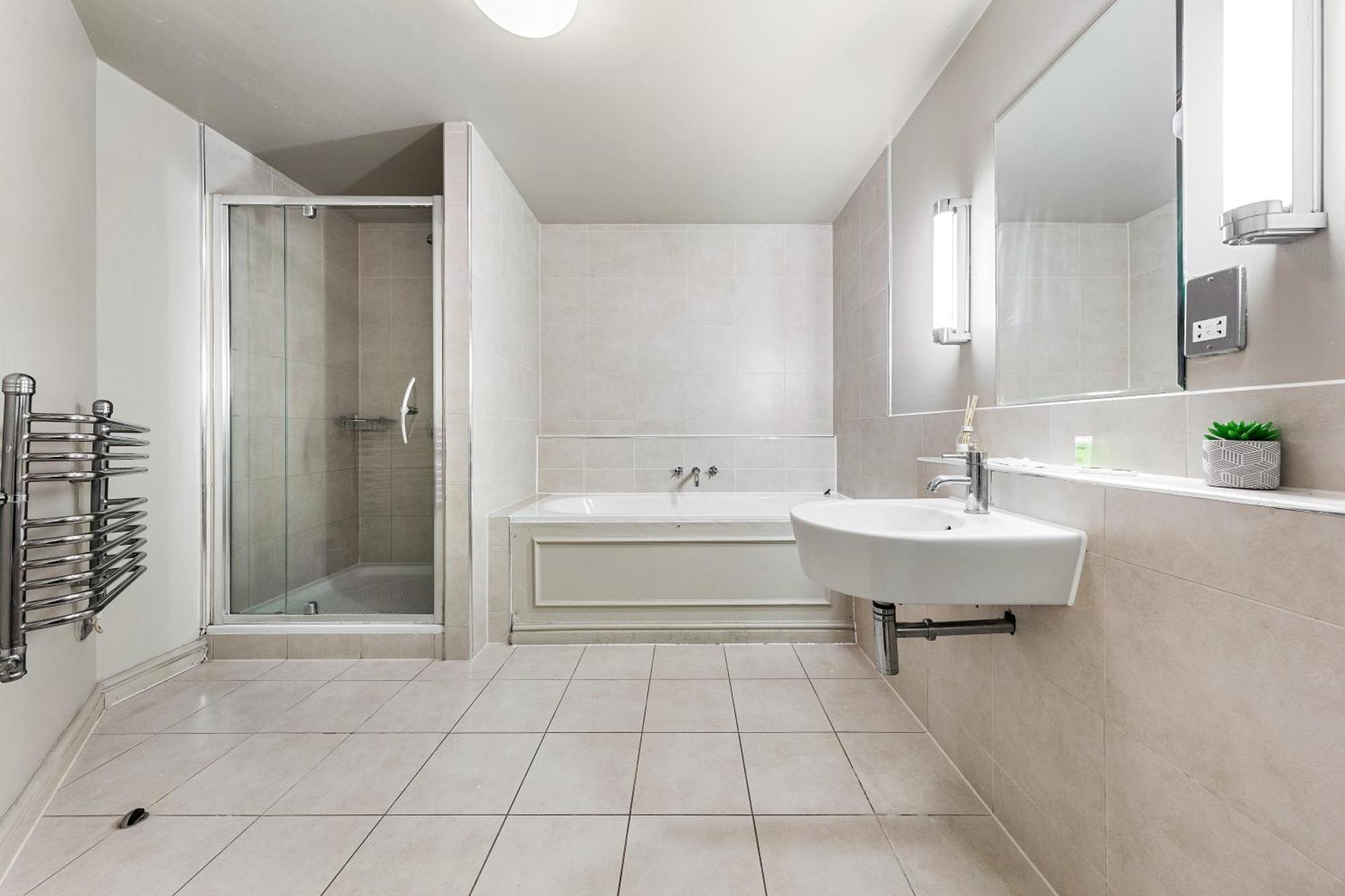 Harte & Garter Apartment Уиндзор Екстериор снимка