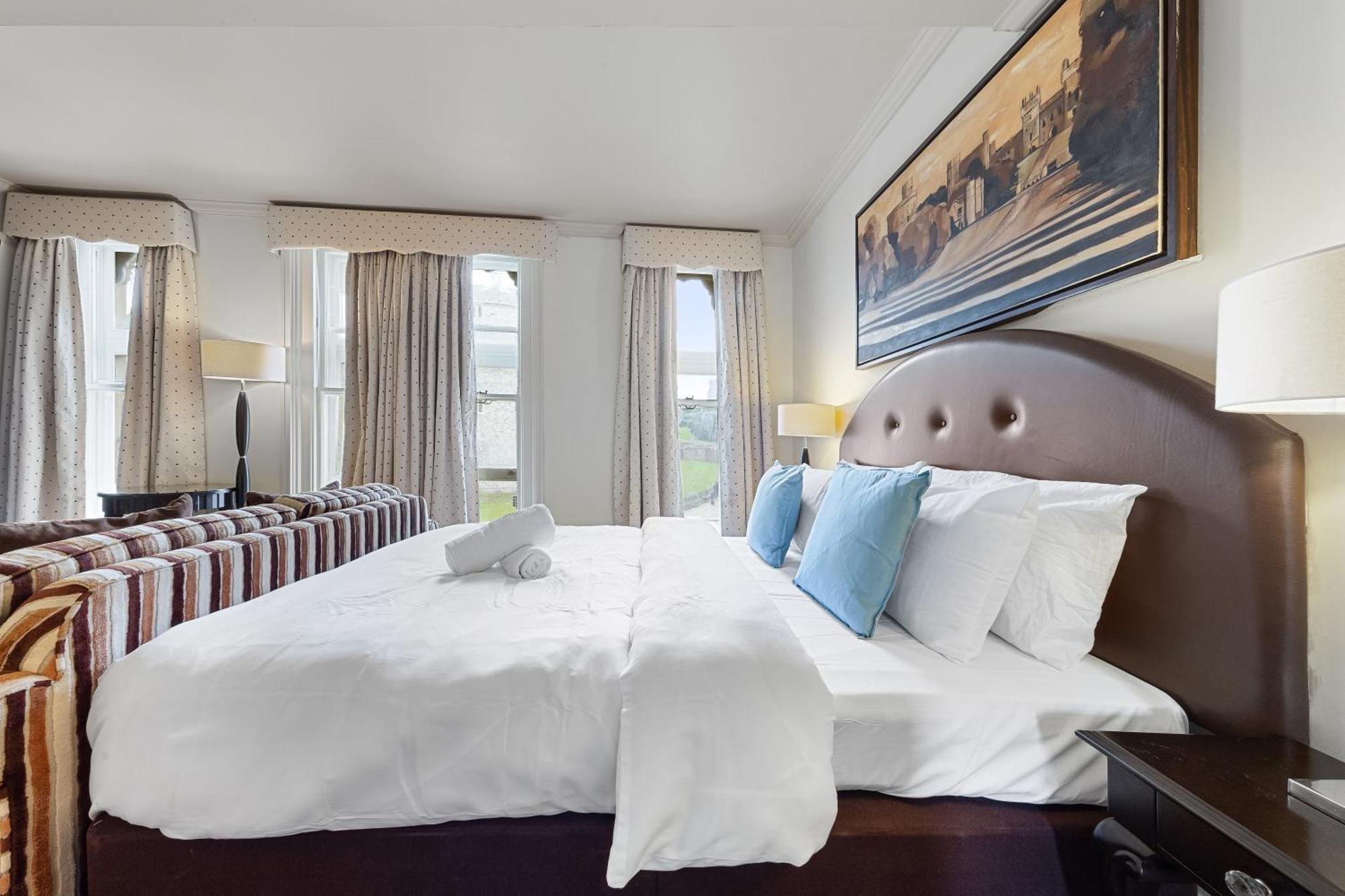Harte & Garter Apartment Уиндзор Екстериор снимка