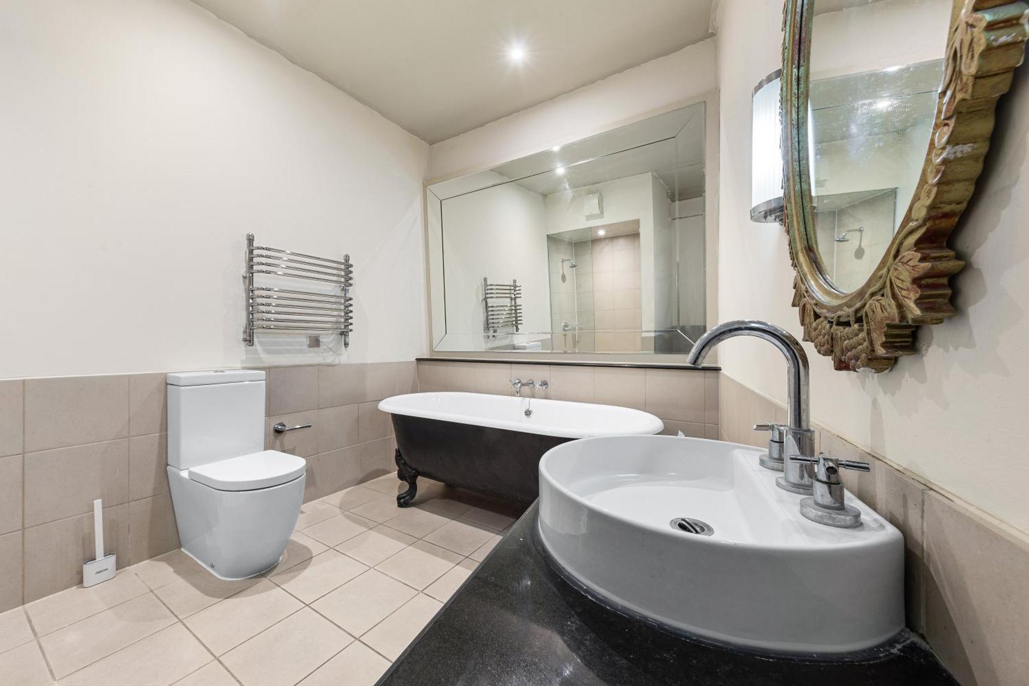 Harte & Garter Apartment Уиндзор Екстериор снимка