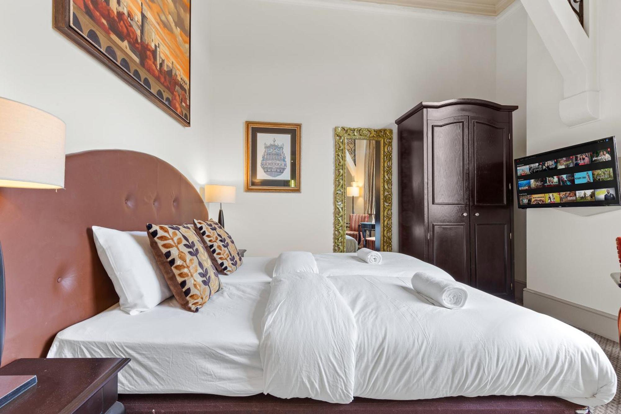 Harte & Garter Apartment Уиндзор Екстериор снимка