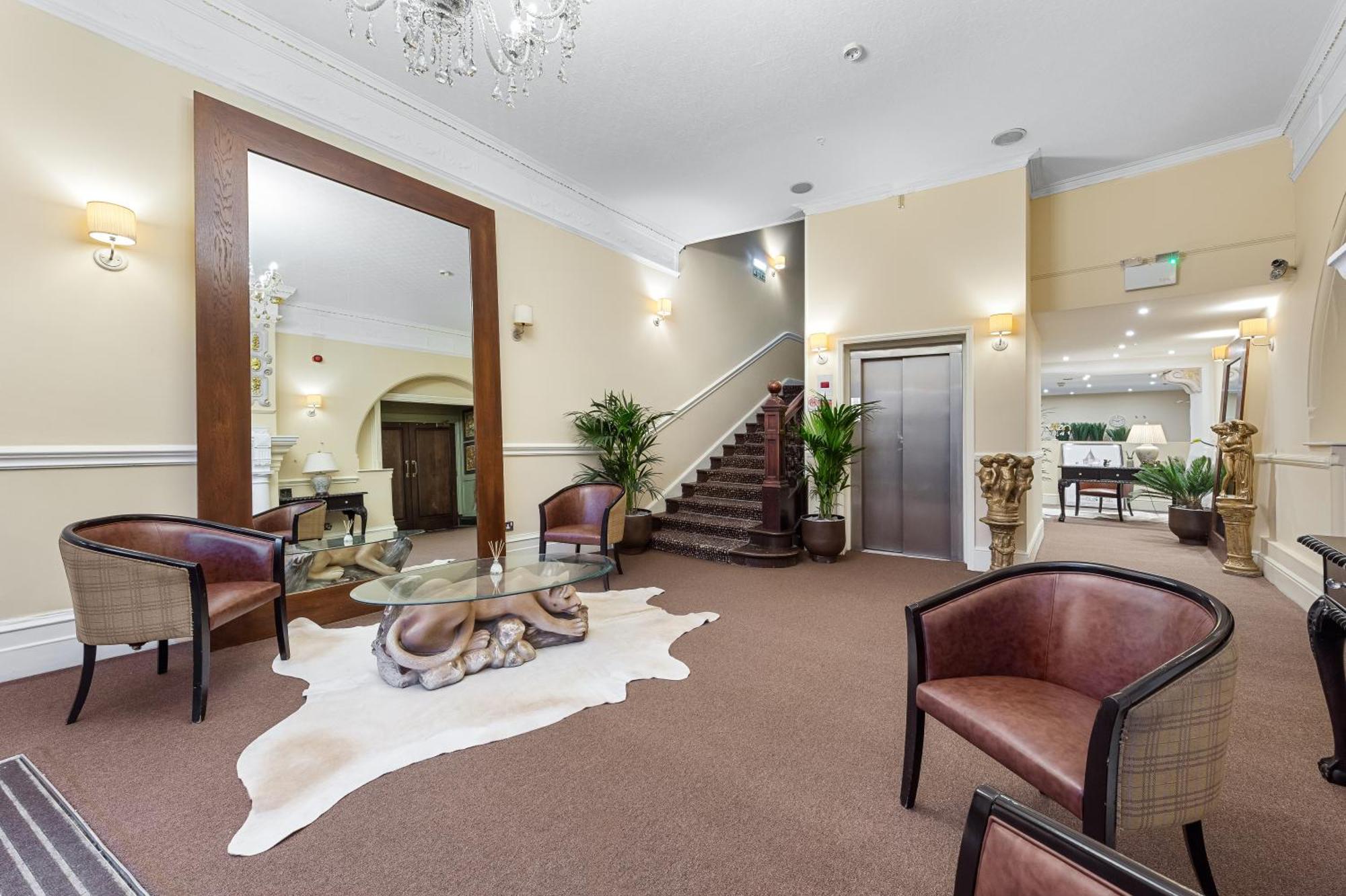 Harte & Garter Apartment Уиндзор Екстериор снимка